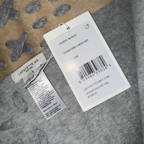 Lafayette148 NY Tan and Gray Fringed Wool Cashmere Scarf NWT - Picture 3 of 6